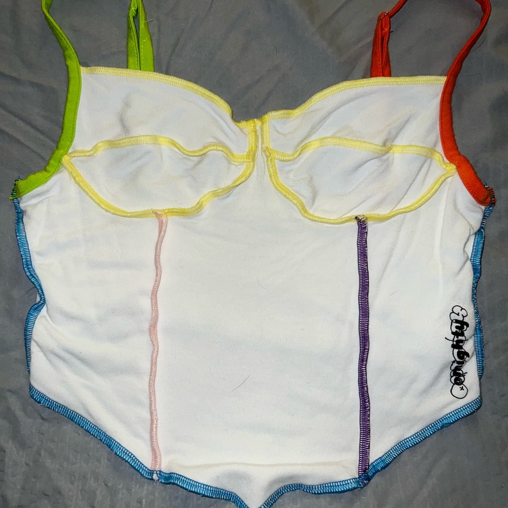 Cute O-mighty bustier multicolor top!